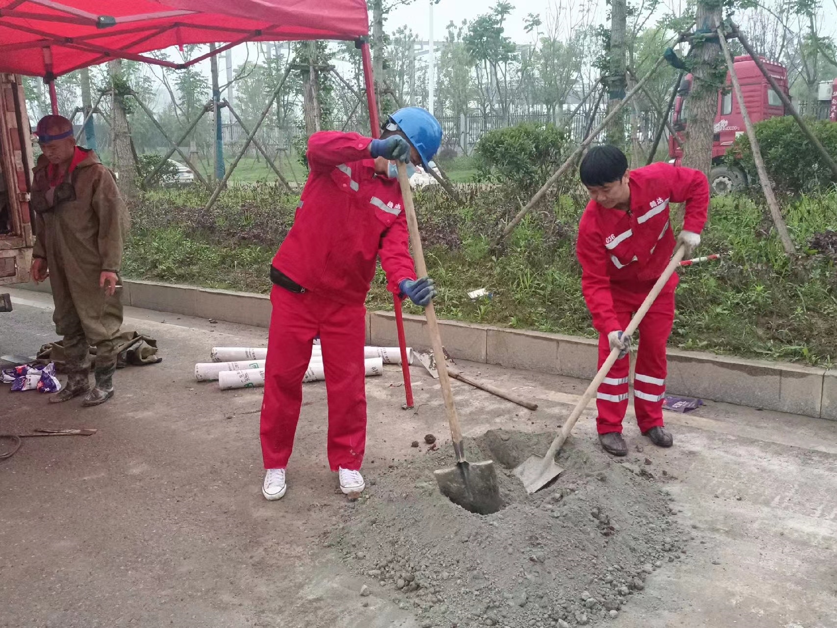 洪雅管道疏通哪家好】及时进行市政管道清淤